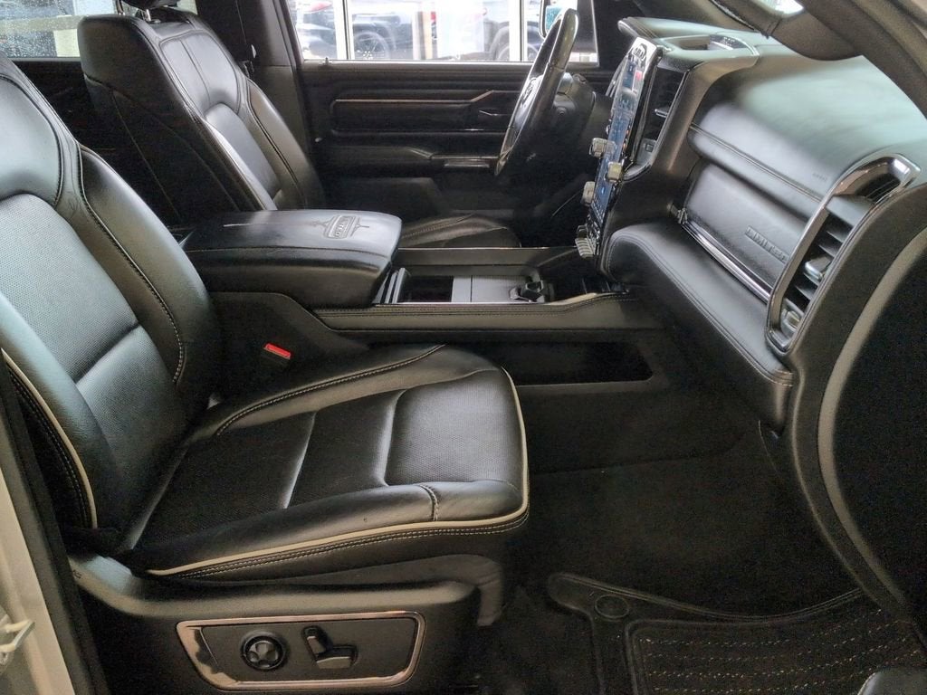 2022 RAM 1500 Limited Crew Cab 4x4 5'7" Box