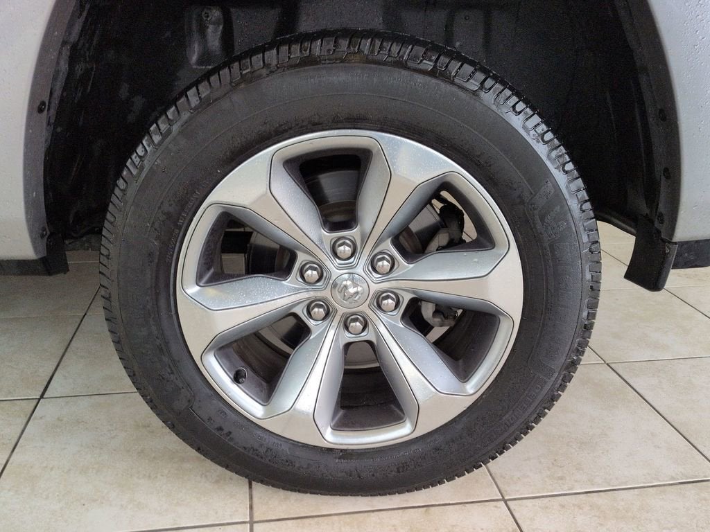 2022 RAM 1500 Limited Crew Cab 4x4 5'7" Box