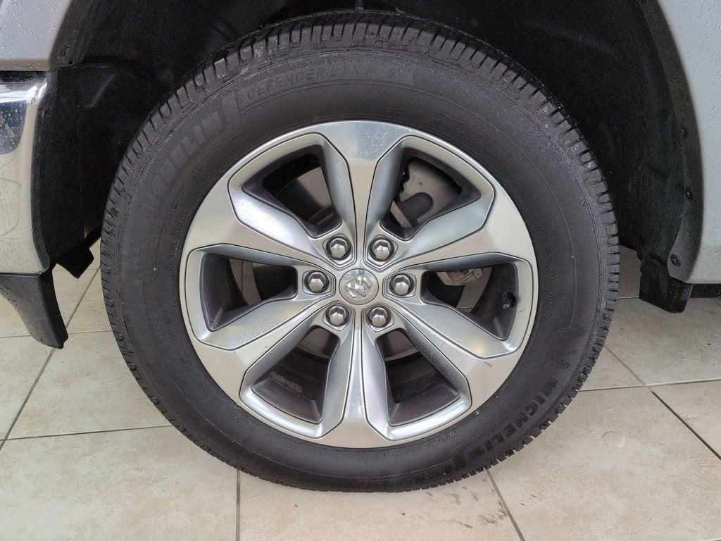 2022 RAM 1500 Limited Crew Cab 4x4 5'7" Box