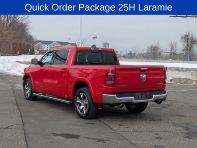 2022 RAM 1500 Laramie Crew Cab 4x4 5'7" Box