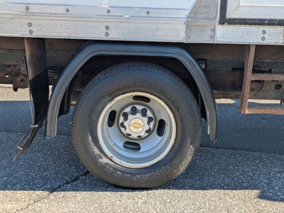 2014 Chevrolet Express Cutaway 3500 3500