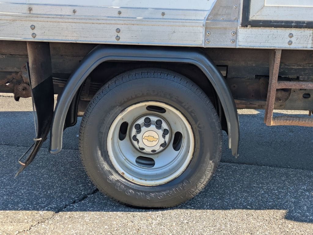 2014 Chevrolet Express Cutaway 3500 3500