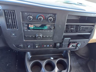 2025 GMC Savana Cutaway 3500 1WT