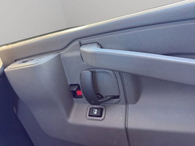 2025 GMC Savana Cutaway 3500 1WT