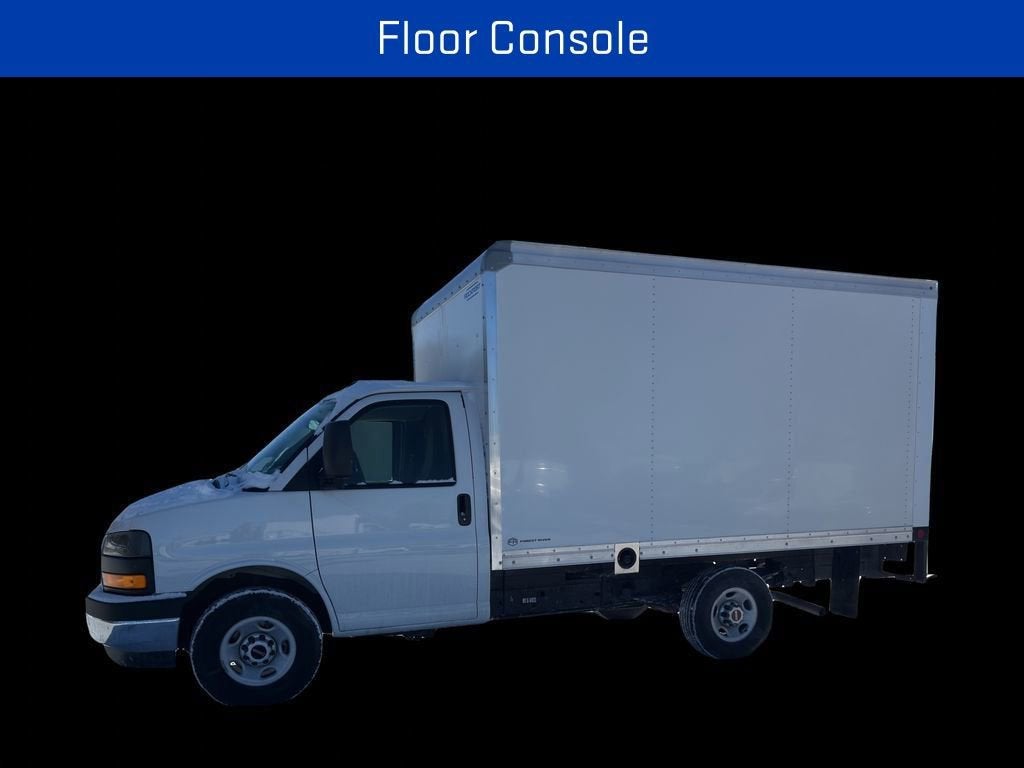 2025 GMC Savana Cutaway 3500 1WT