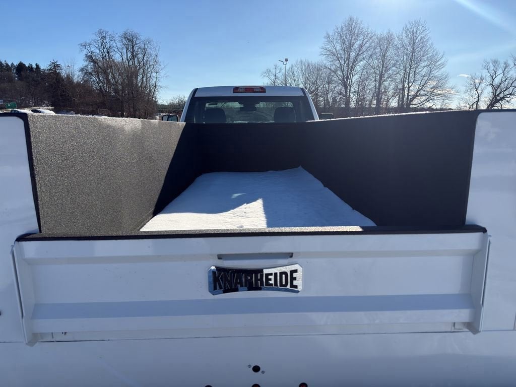 2025 GMC Sierra 3500 HD Chassis Cab Pro