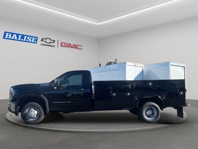 2025 GMC Sierra 3500 HD Chassis Cab Pro