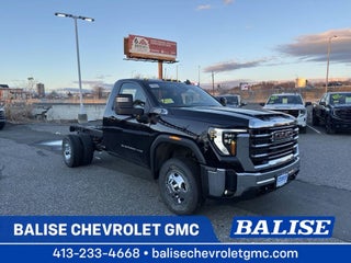 2026 GMC Sierra 3500 HD Chassis Cab SLE