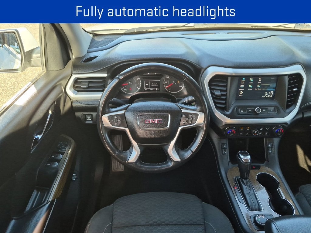 2017 GMC Acadia SLE