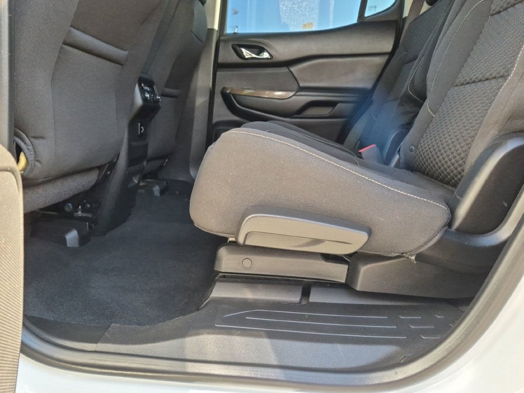 2017 GMC Acadia SLE