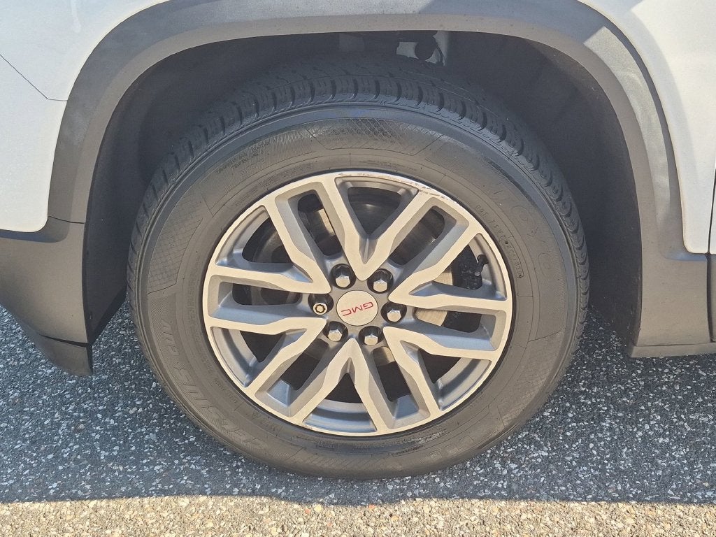 2017 GMC Acadia SLE