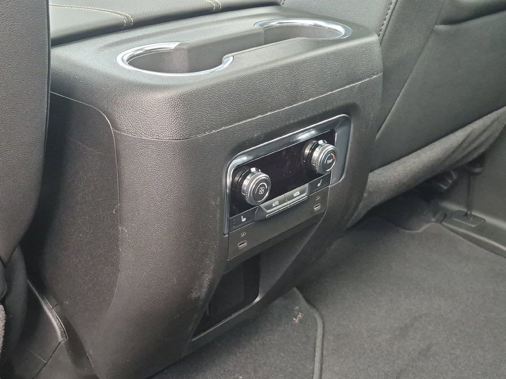 2027 GMC Yukon XL Elevation