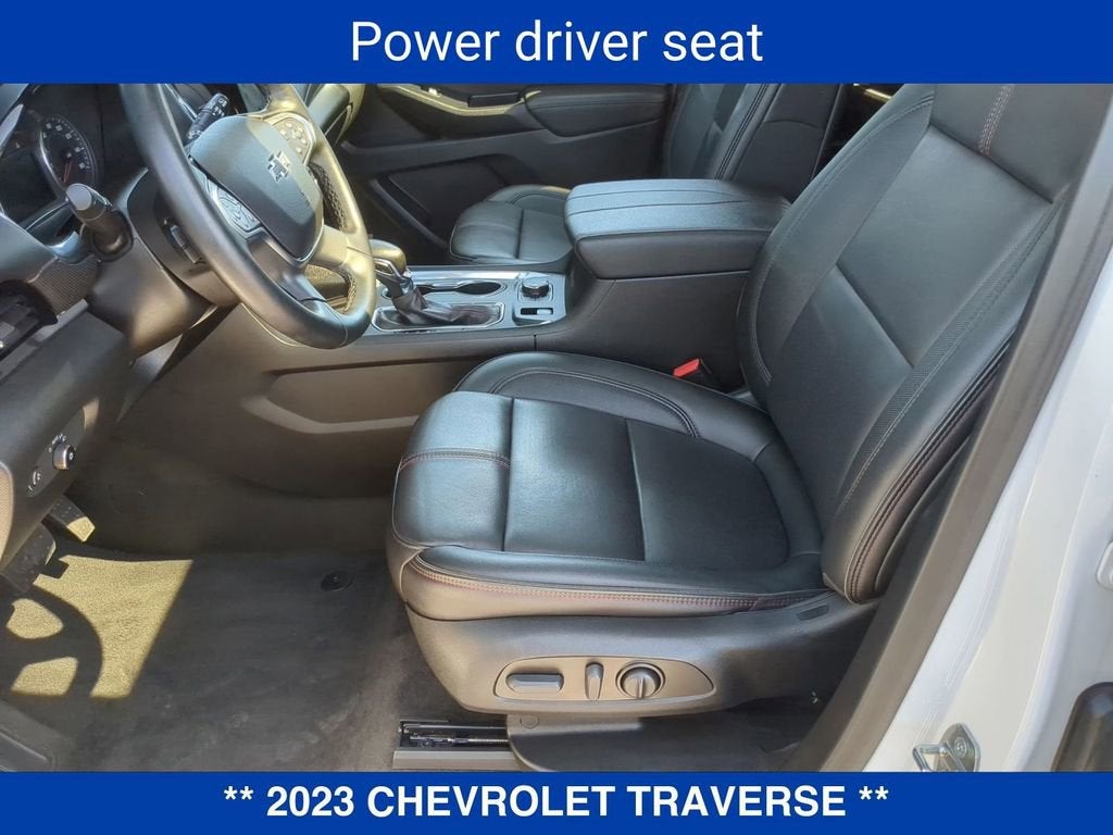 2023 Chevrolet Traverse RS