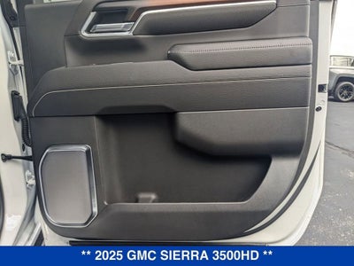 2025 GMC Sierra 3500 HD Denali