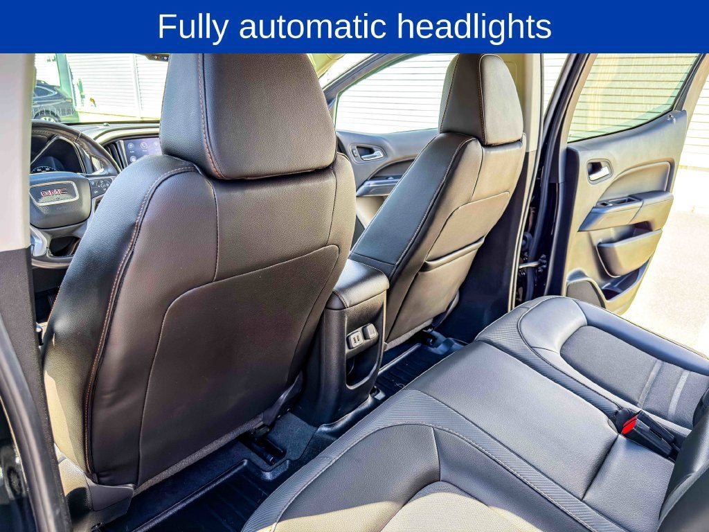 2022 GMC Canyon 4WD AT4 w/Cloth