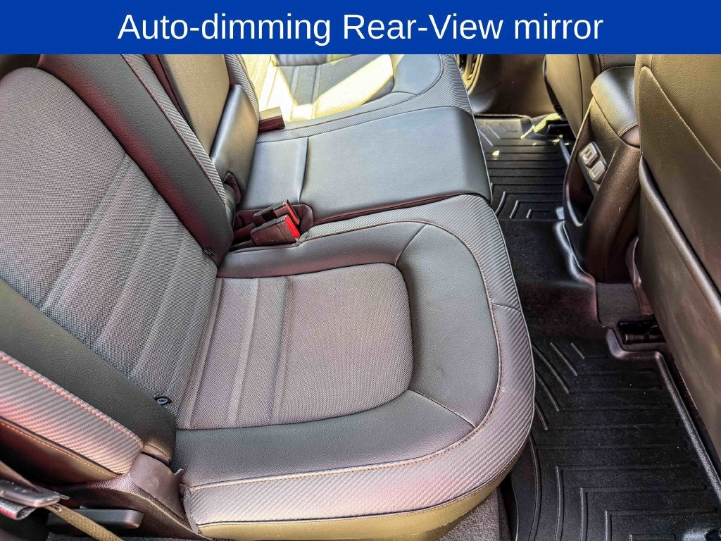 2022 GMC Canyon 4WD AT4 w/Cloth