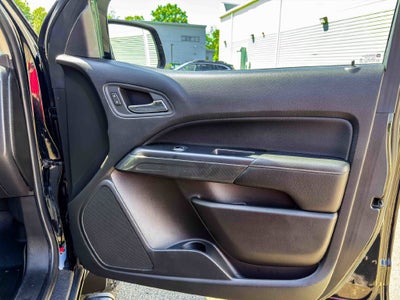 2022 GMC Canyon 4WD AT4 w/Cloth