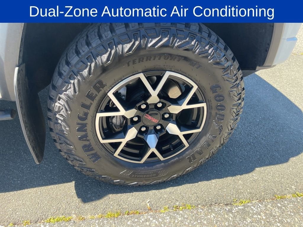 2024 GMC Canyon AT4X