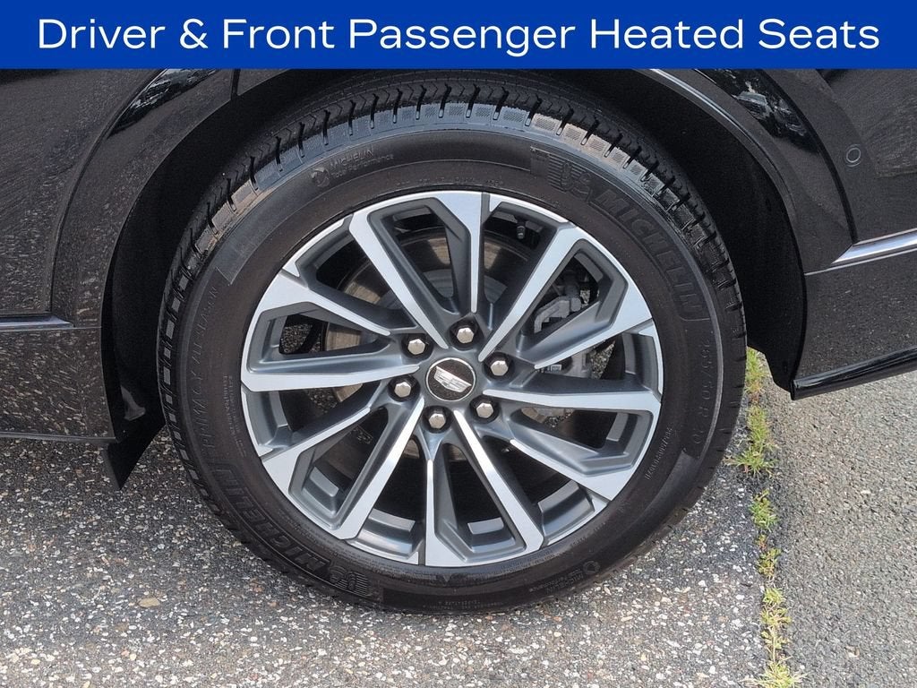 2024 Cadillac LYRIQ Sport 1