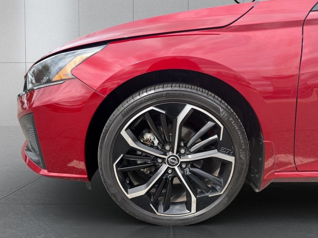 2023 Nissan Altima SR Intelligent AWD