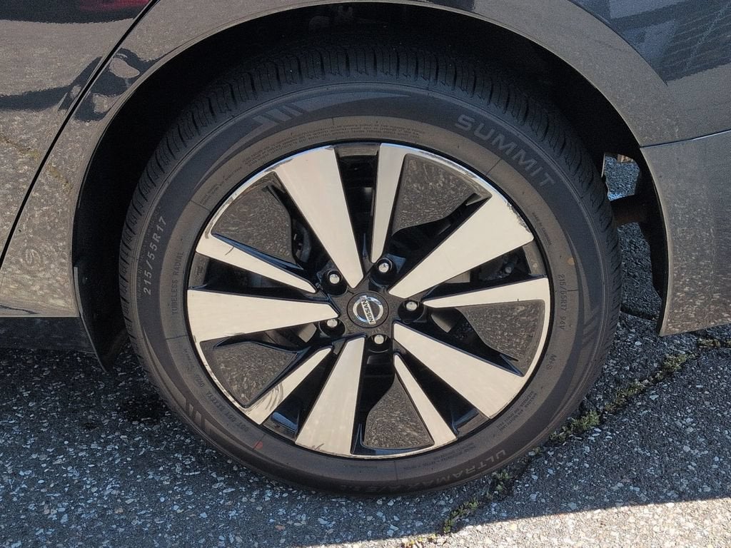 2022 Nissan Altima 2.5 SV