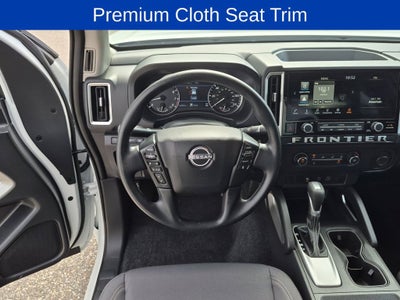 2025 Nissan Frontier King Cab SV 4x4