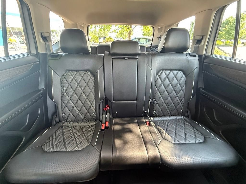 2024 Volkswagen Atlas 2.0T SEL Premium R-Line