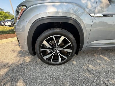 2024 Volkswagen Atlas 2.0T SEL Premium R-Line