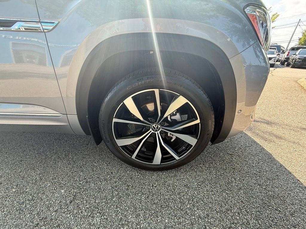 2024 Volkswagen Atlas 2.0T SEL Premium R-Line