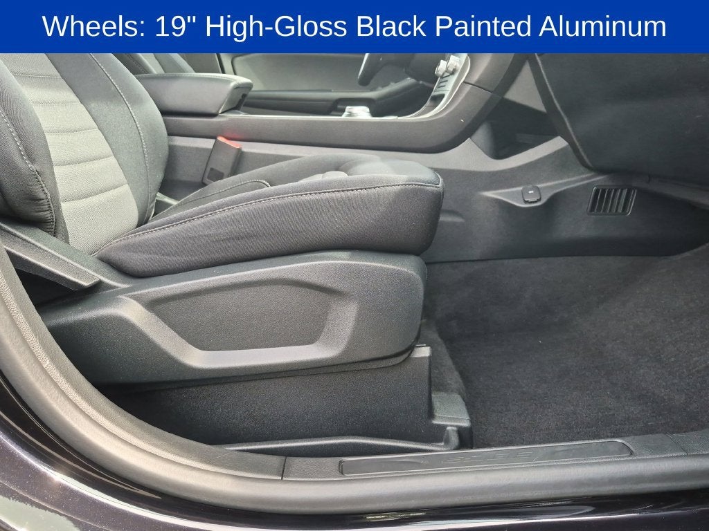 2022 Ford Edge SE