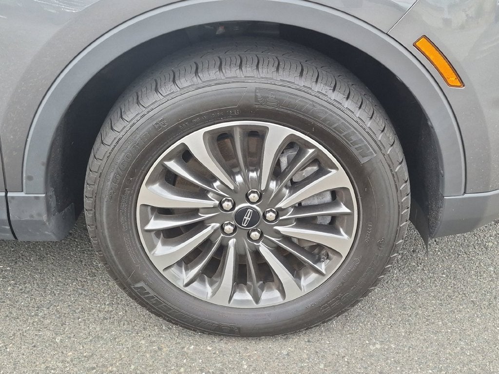 2023 Lincoln Nautilus Standard