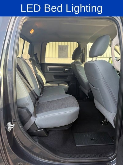 2018 RAM 1500 Big Horn Crew Cab 4x4 5'7" Box