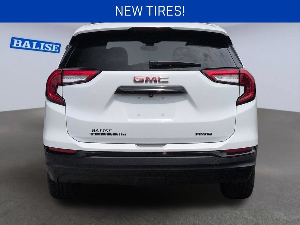 2023 GMC Terrain SLT