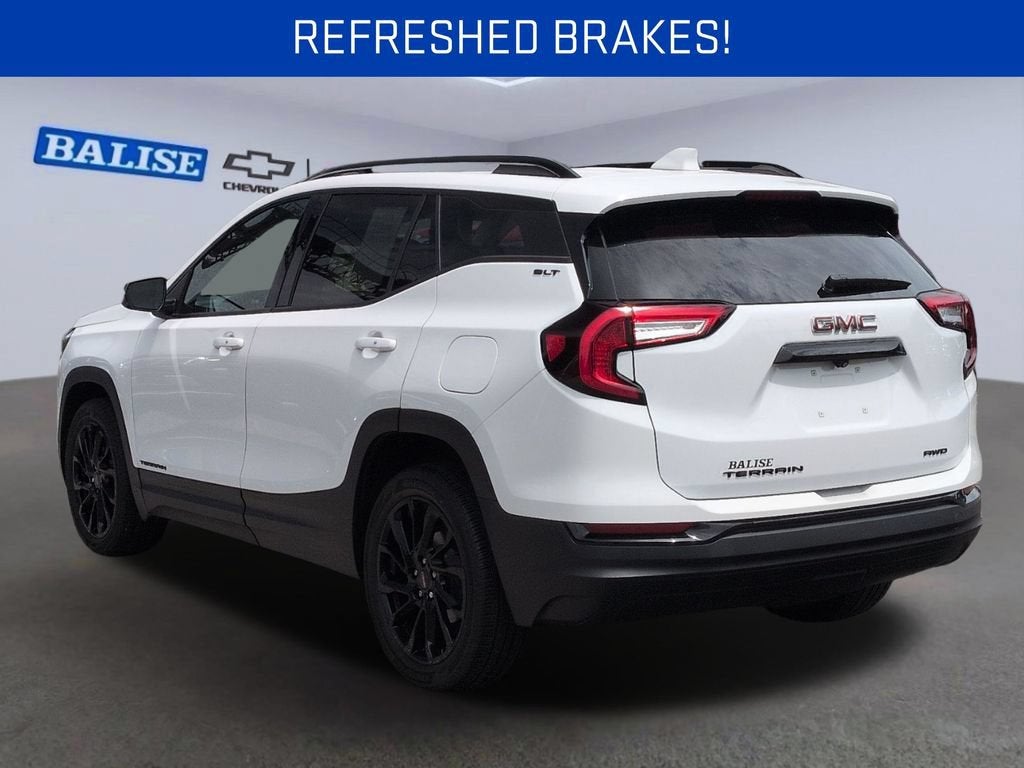 2023 GMC Terrain SLT