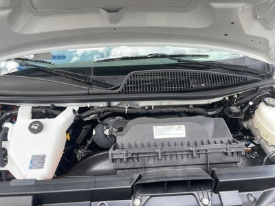 2025 GMC Savana Cutaway 3500 1WT