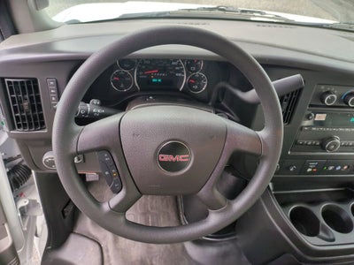 2025 GMC Savana Cutaway 4500 2WT
