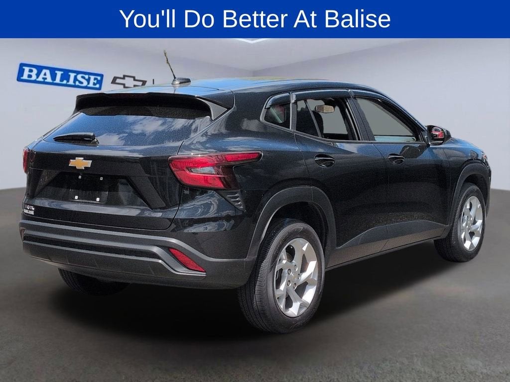 2024 Chevrolet Trax LS